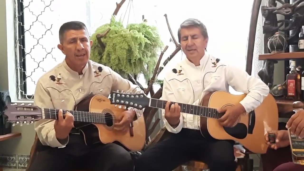 Triste Carnaval -- Hermanos Carrión |  Carnaval de Guaranda / Música Ecuatoriana