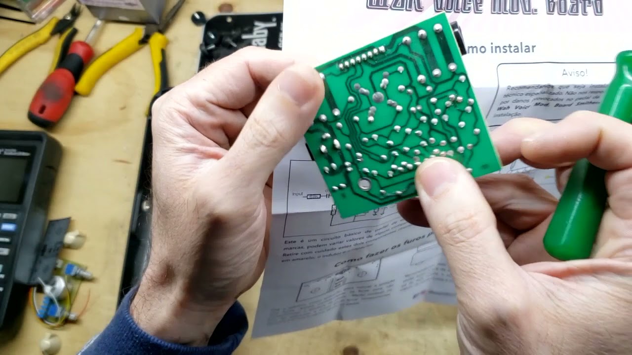 Como instalar o Wah mod.  Smithers