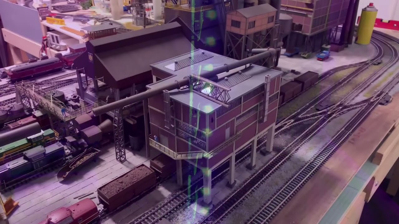 Tief im Westen - Bau einer Modellbahn in H0 - Teil 8 - die Hütte wächst