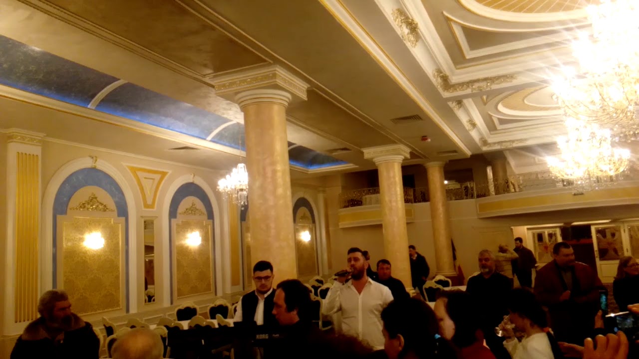 Imnul arom&acirc;nilor de pretutindeni