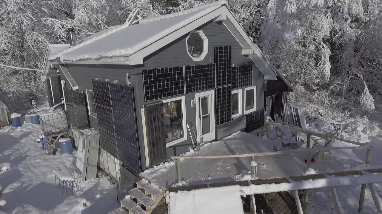 Solar Life - Episode 7: Snow Covered Solar Panels