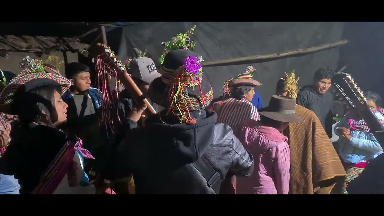 PASYO EN UCHUYRI 2 023 VIVO HD 1 080 +