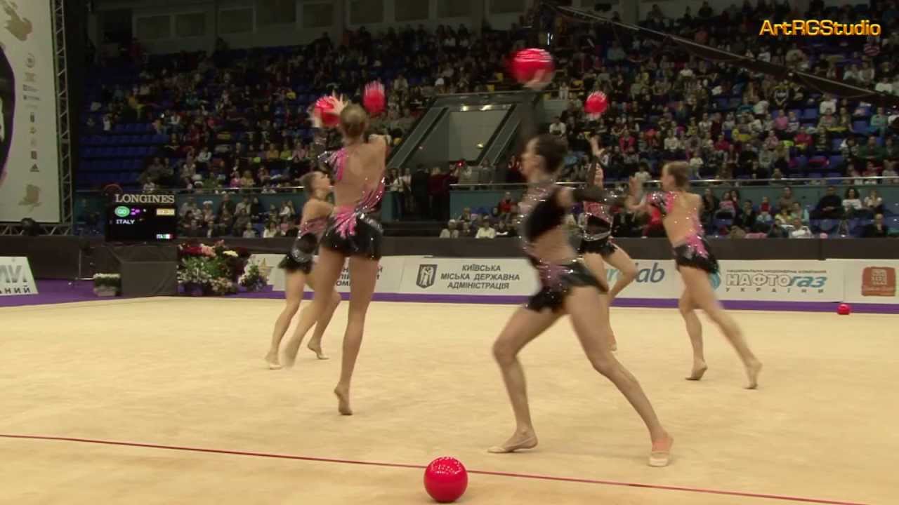 Team Italy (ITA) 5 Balls - 2012 World Cup Kiev 