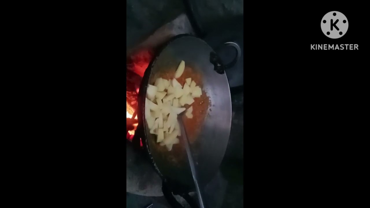   ਆਲੂ ਸ਼ਿਮਲਾ ਮਿਰਚ ਦੀ ਸਬਜੀ 