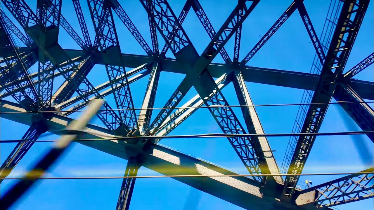 Sydney Harbour Bridge from train window 4K ASMR North Sydney, Milsons Point Opera House Australia au