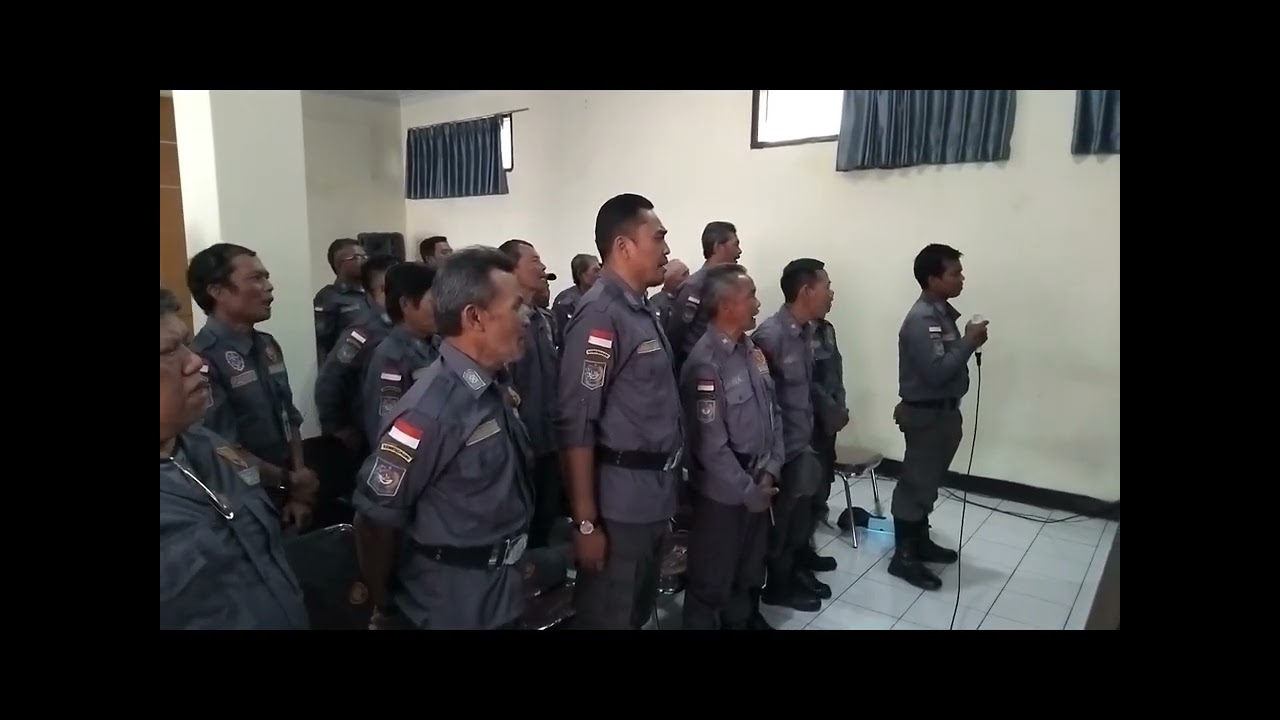 Pembinaan Anggota Satlinmas Tingkat Kota Cimahi Tahun 2025 di Ke Kelurahan Setiamanah