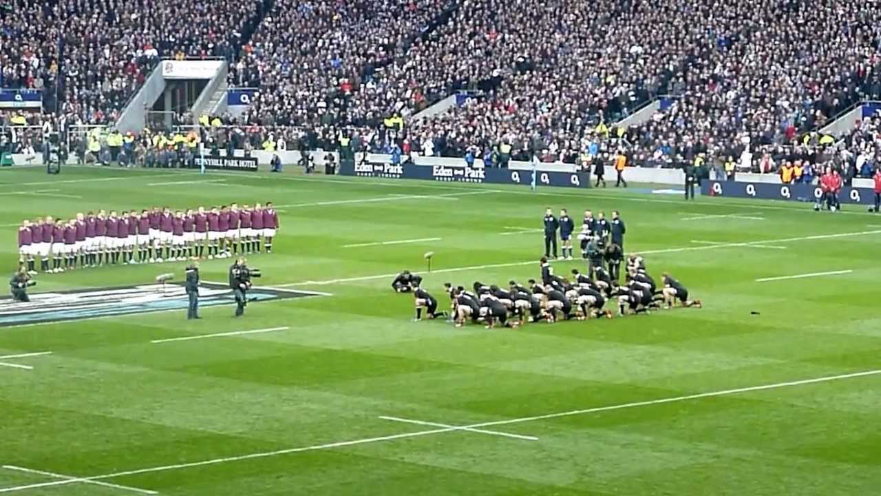 NZ Haka drowned out by Swing Low at Twickenham