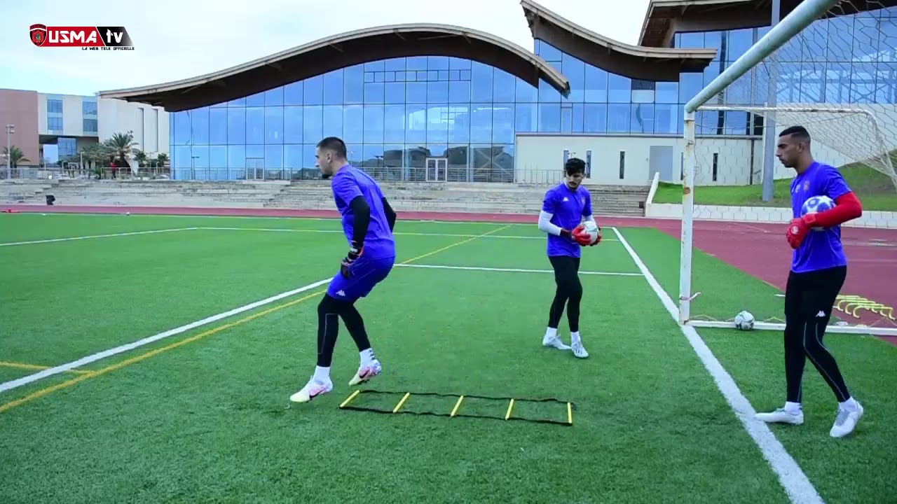 اليوم خصصنا لكم الحصة التدريبية لحراس المرمى بقيادة مدرب الحراس محمد بن حمو