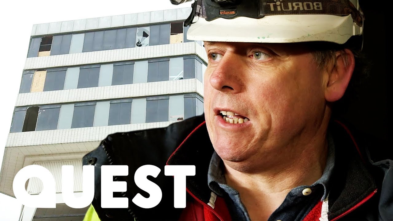 Will The Storm Stop The Team Demolishing Ernie Tower? | Scrap Kings