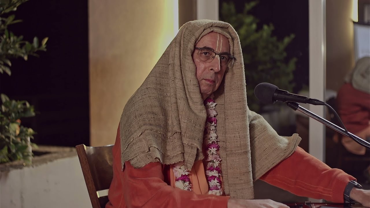 December 13, 2021 - Mayapur - Kirtan