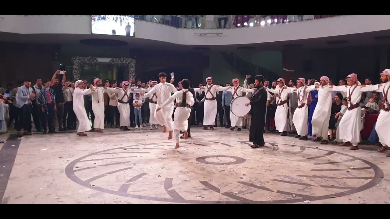 جوبي حفل تخرج جامعة بغداد في اغصان الزيتون روساني العراق وبغداد احمد كريم العويسي مع خلدون الشيحاوي