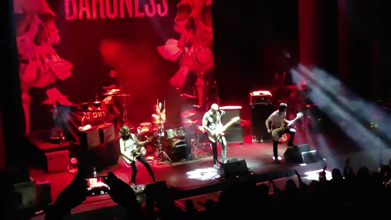 Baroness - Isak & Take My Bones Away (Chile 01-03-25)