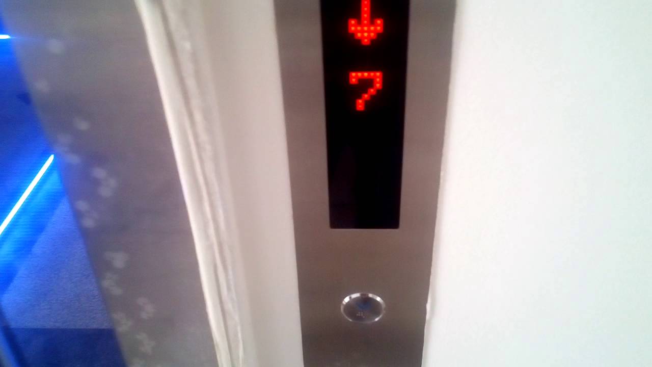 Красивый Лифт Silver. Корея. Beautiful elevator Silver. Korea.