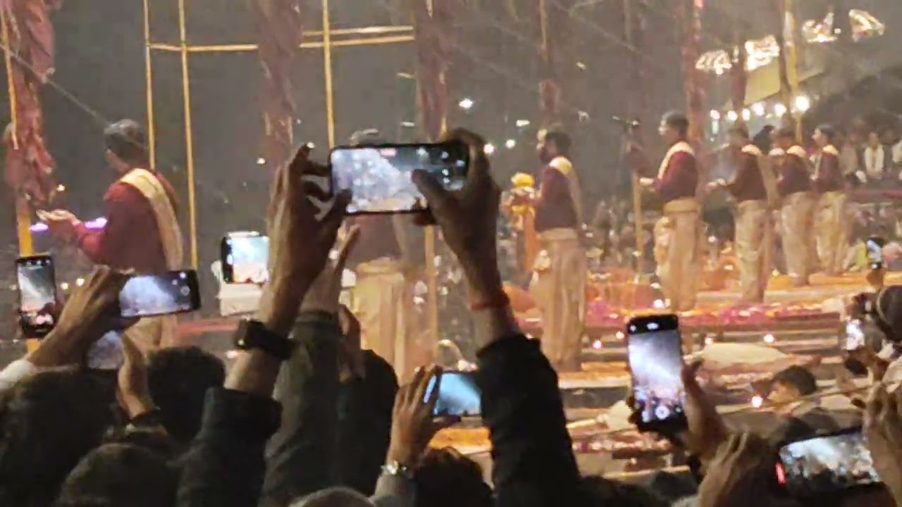 Ganga Ji ki Aarti Banaras 