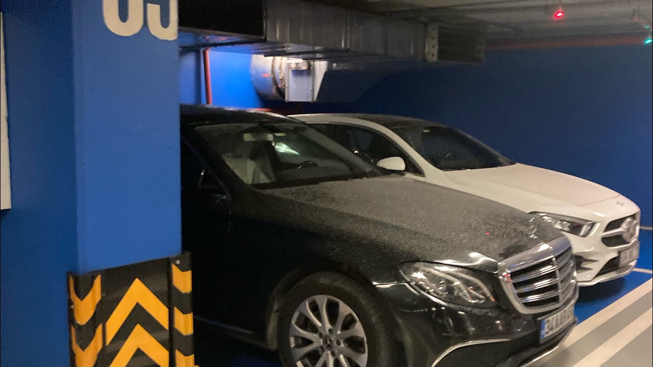 NİŞANTAŞI #cıtys ALIŞ VERİŞ MERKEZİNDEKİ OTOPARK DİKATİMİ  ÇOK  ÇEKTİĞİ İÇİN SİZLERE PAYLAŞMAK GÜZEL