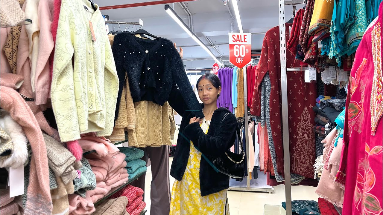 Shopping Khai Nani Fai Mani Tini 🥰