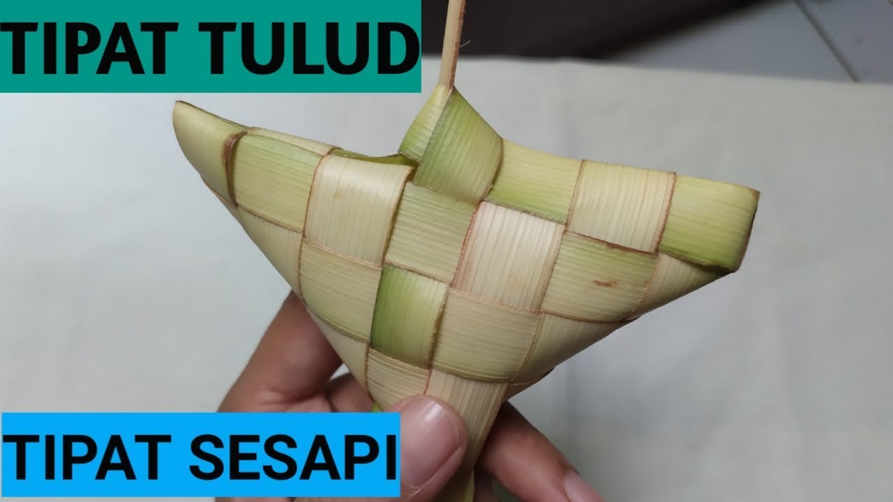 membuat tipat tulud atau tipat sesapi