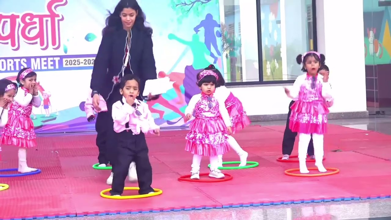 Sports day 2026 only 2 or 3 year little champs are using hola hope and goggles 🥽 perfectly 