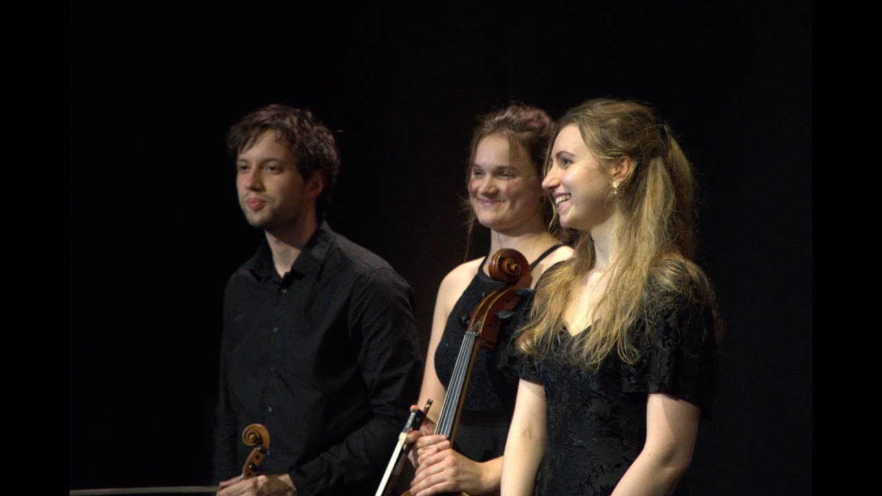 Bernstein Trio- Romanfabrik Frankfurt