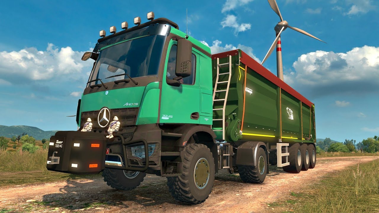 Mercedes Benz Arocs Agrar | Cruzando Parque Eólico en Italia | Carreteras Secundarias