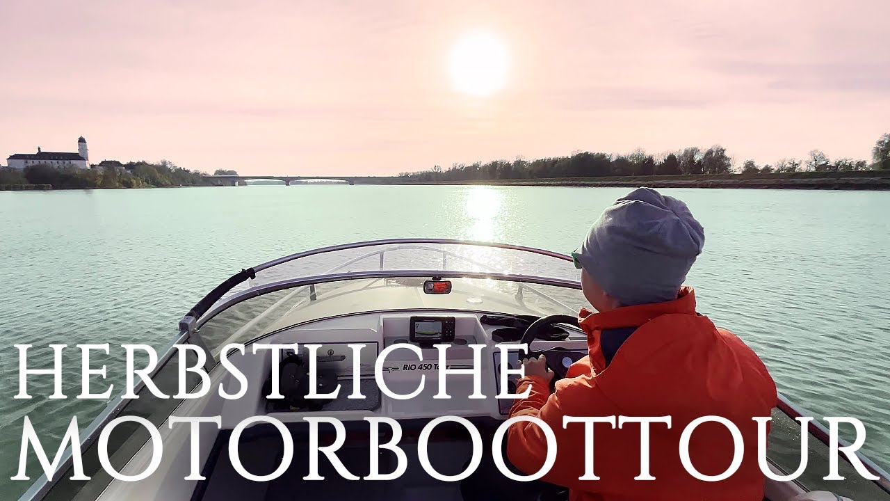 Bootsfahrt im Herbst, Suben - Inn | iPhone 14