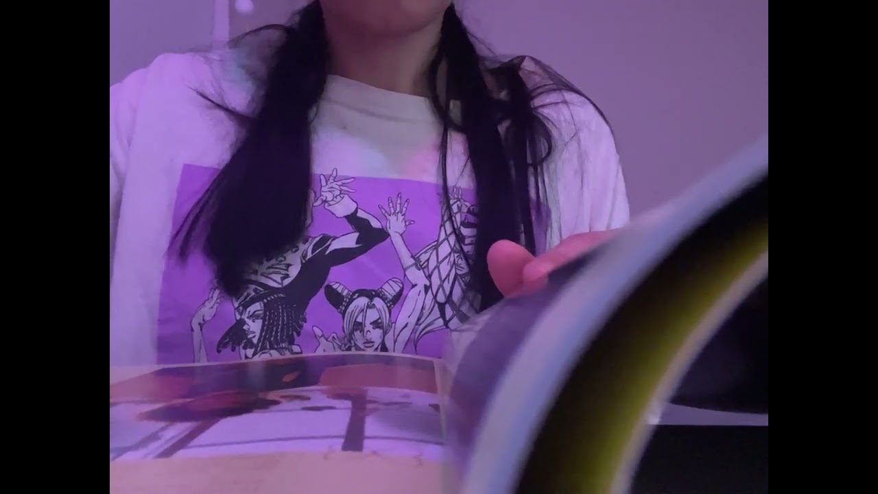 Lofi ASMR bad quality (book sounds, tapping, gripping, hand sounds)