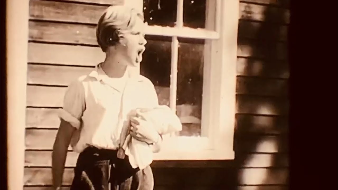 16mm film ‘CHIMP ON THE FARM’ Castle films