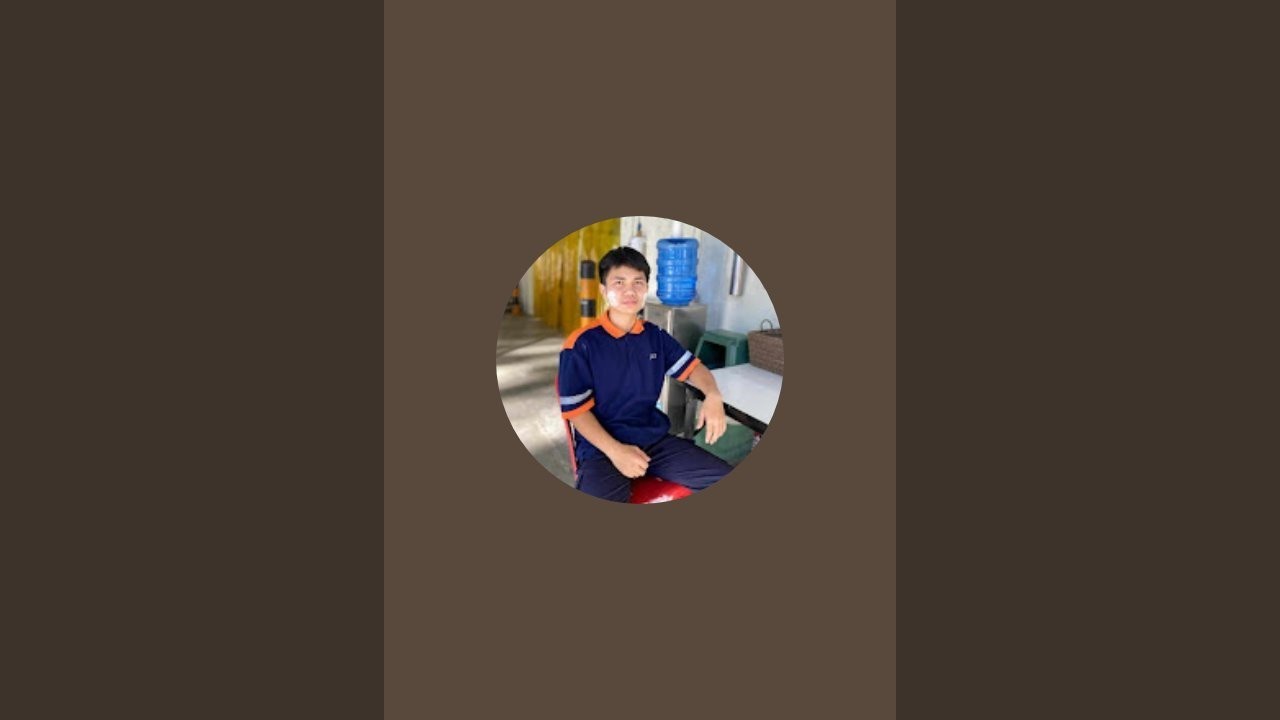 บ่าวซ้าย channel  กำลังถ่ายทอดสด!