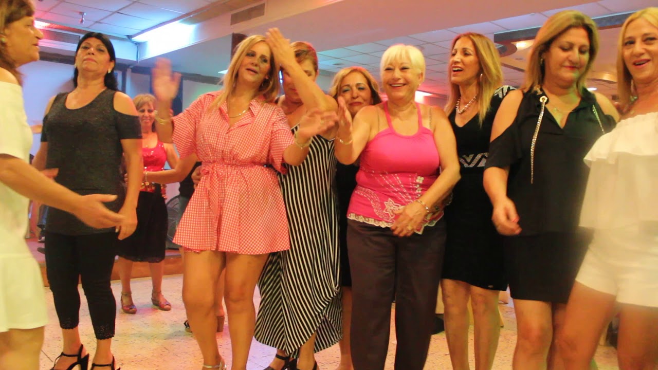 צלמה עליזה לוי