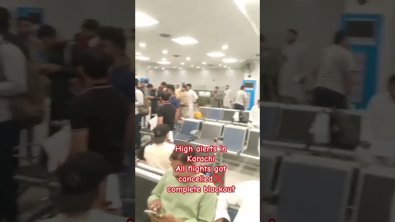 complete blackout in Karachi airport #blackout #war #pakarmy #karachi