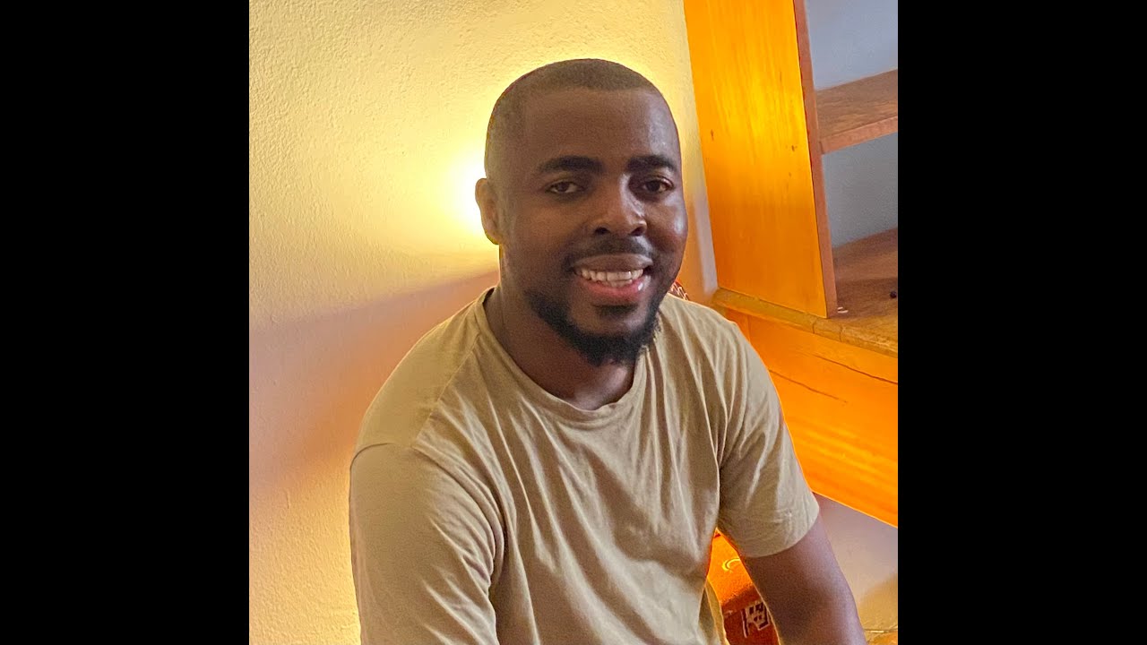 Gady-Happy (Lyric officiel)