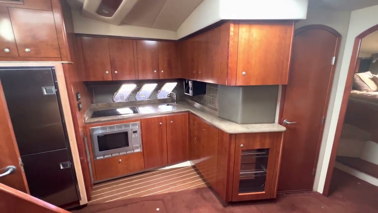 2008 Cruisers Yachts 460 Hardtop Walkthrough