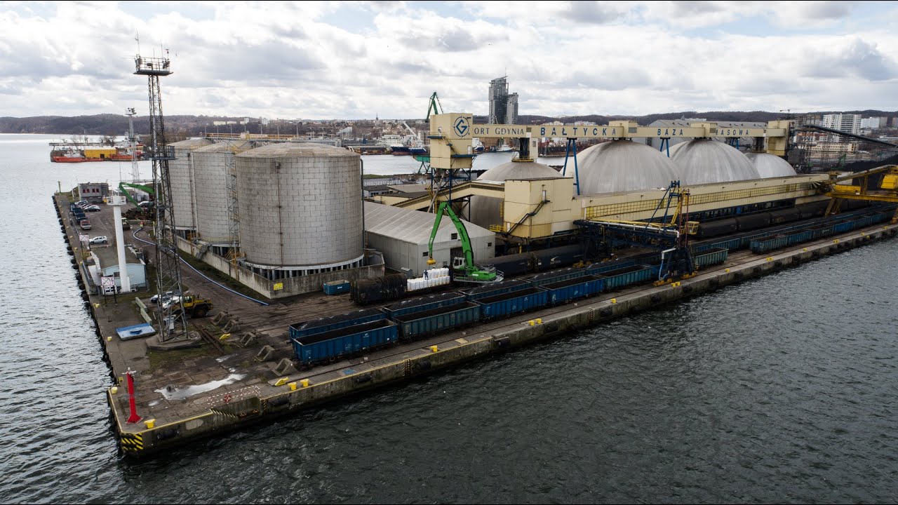 Bałtycka Baza Masowa w Porcie Gdynia rozładowała 1200 ton Saletrosanu 30N [WIDEO]