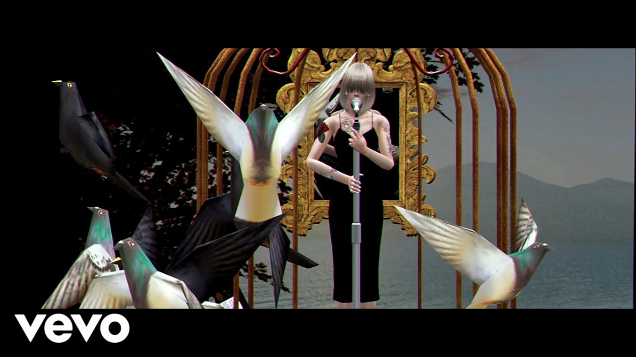Elli Darffy Grown - Bird Set Free (Official Music Video)