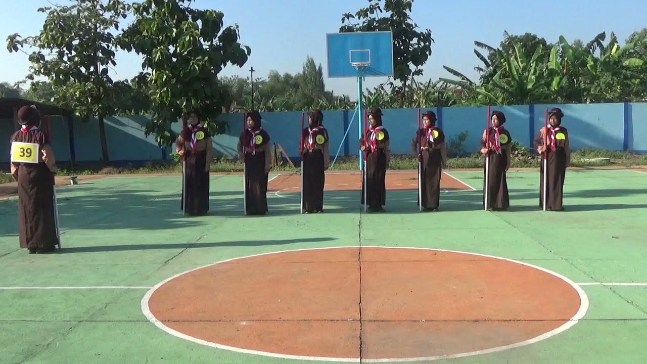 39. SMPN 1 KEMLAGI - Lomba PBB Tongkat Gugus Depan