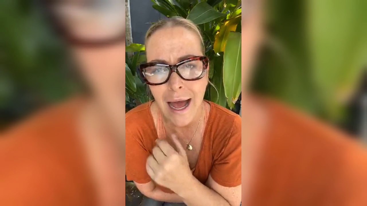 Anastacia in Live Streaming on Instagram 17.04.2020