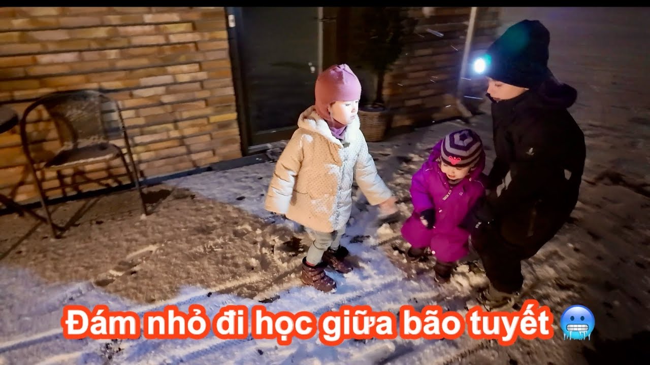 BÃO TUYẾT ẬP TỚI ĐAN MẠCH ❄️ | Một buổi sáng KHÔNG DỄ DÀNG khi đưa con đi học
