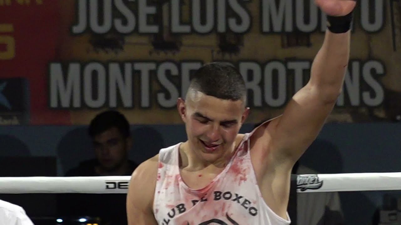 Velada boxeo amateur Cocentaina. 4º Combate: Imad Fillai -VS- Ouswaen Jean.