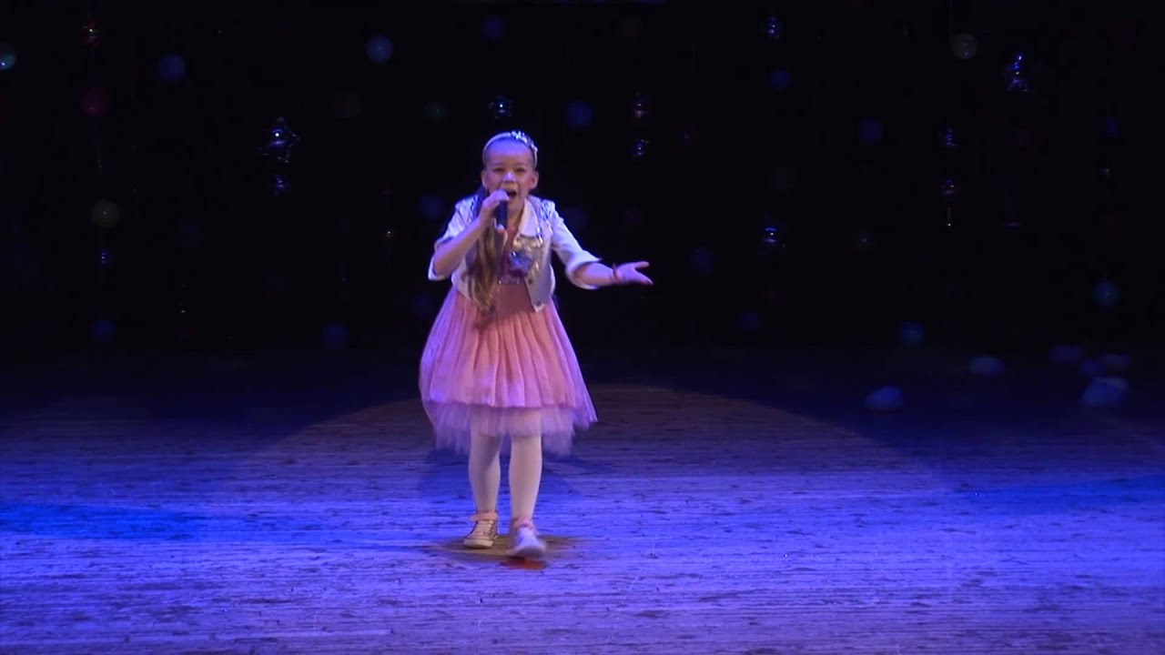 Пономаренко Ксения (ДЭС "Дельфин")- ЗВЁЗДОЧКА МОЯ
