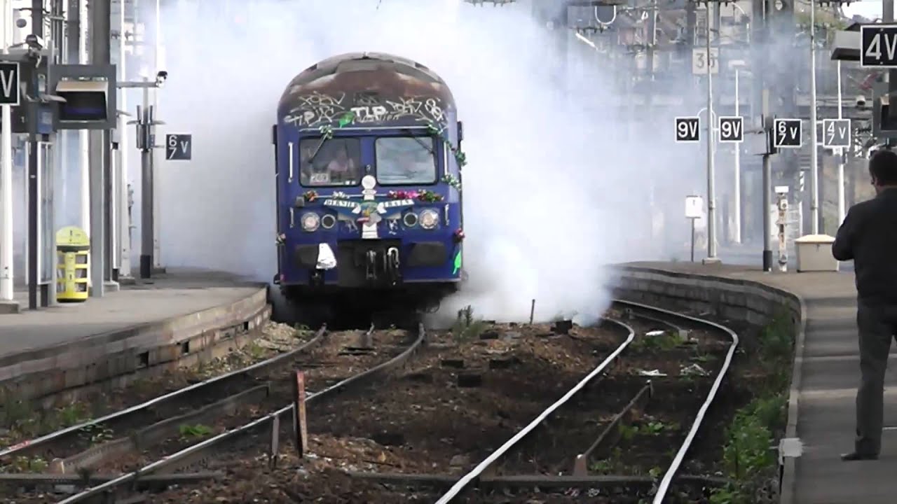 Départ à la retraite d'un conducteur de train / Last train before driver retirement.