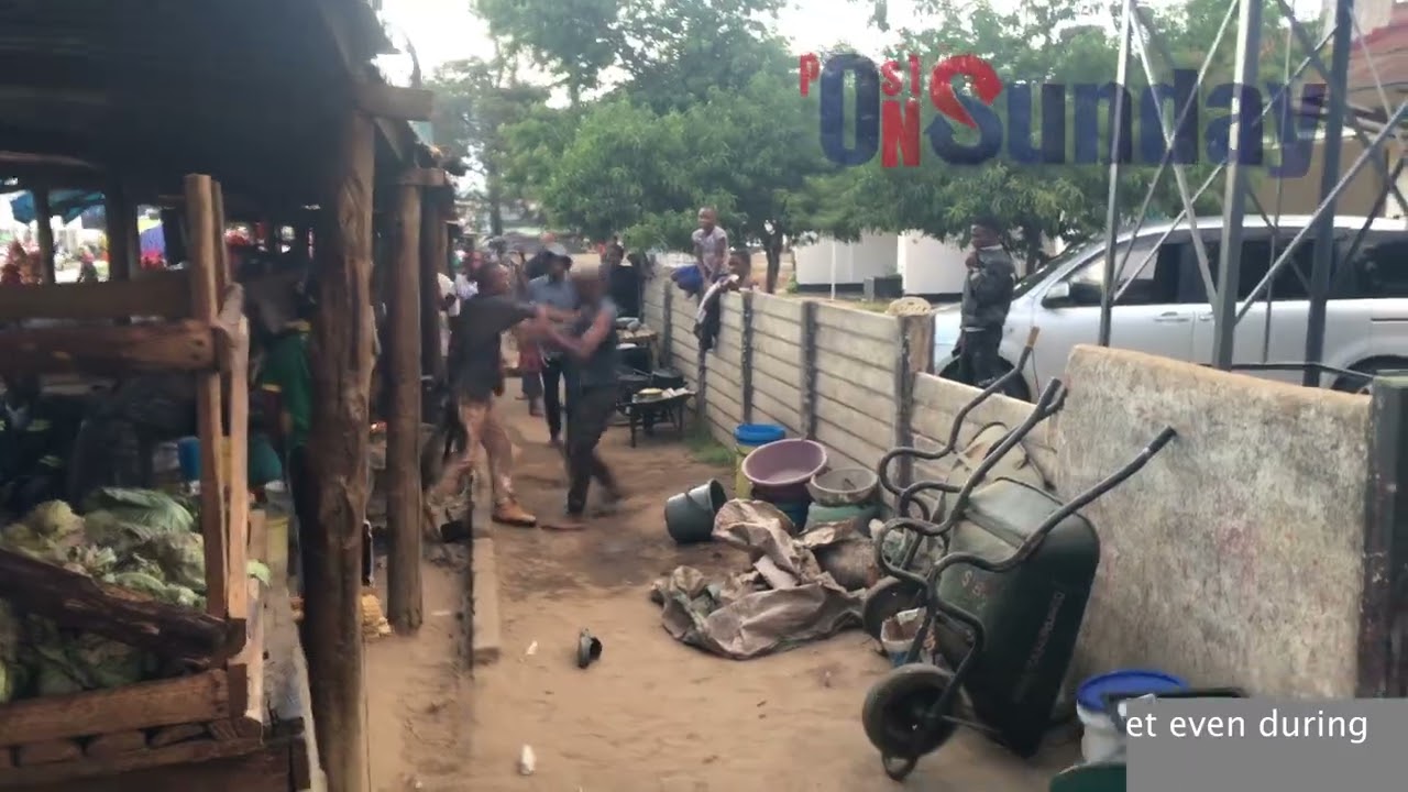 Drunk Rusape prison officer fighting at Evergreen market