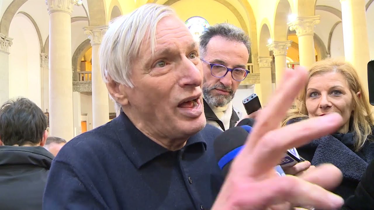 Don Ciotti incontra i giovani a Pescara: 