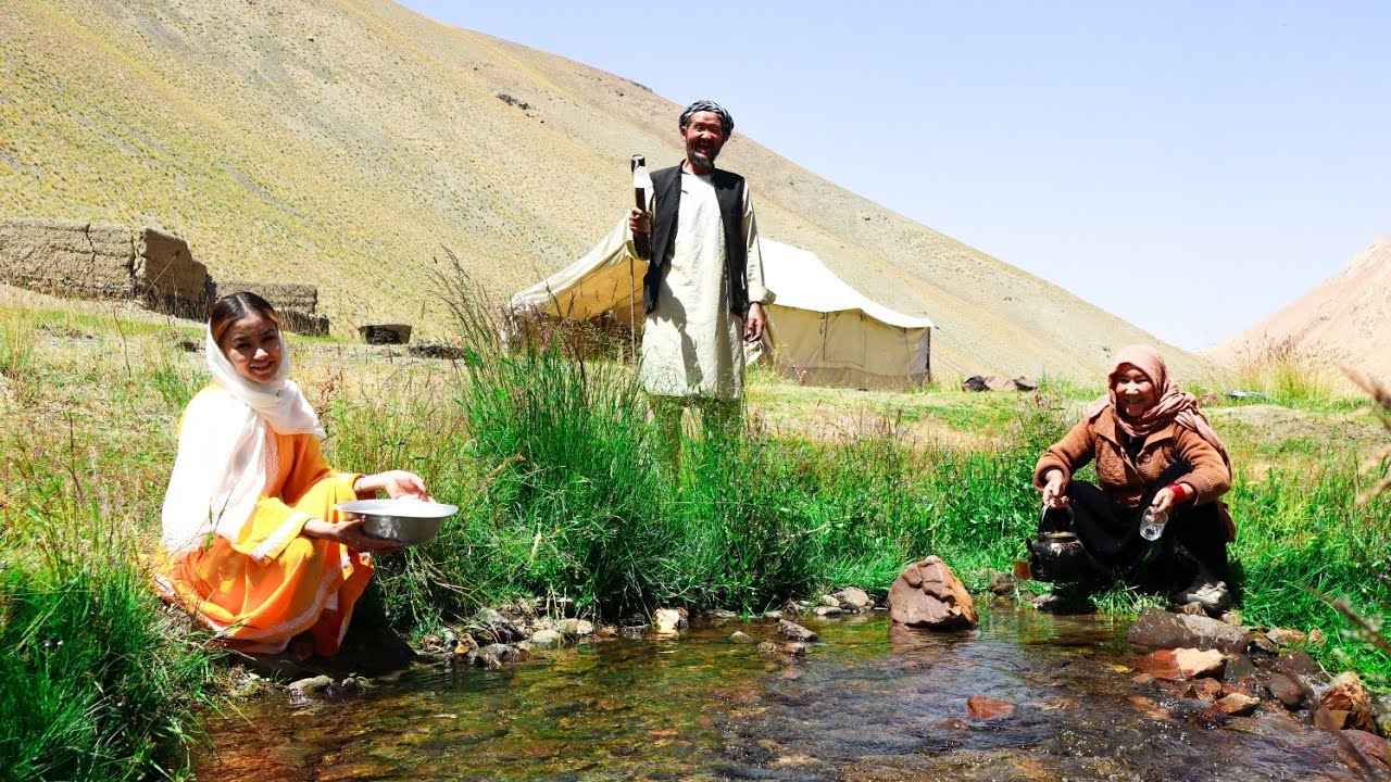 Surviving in the Coldest Spot in Afghanistan | Shepherd-Cook Family |