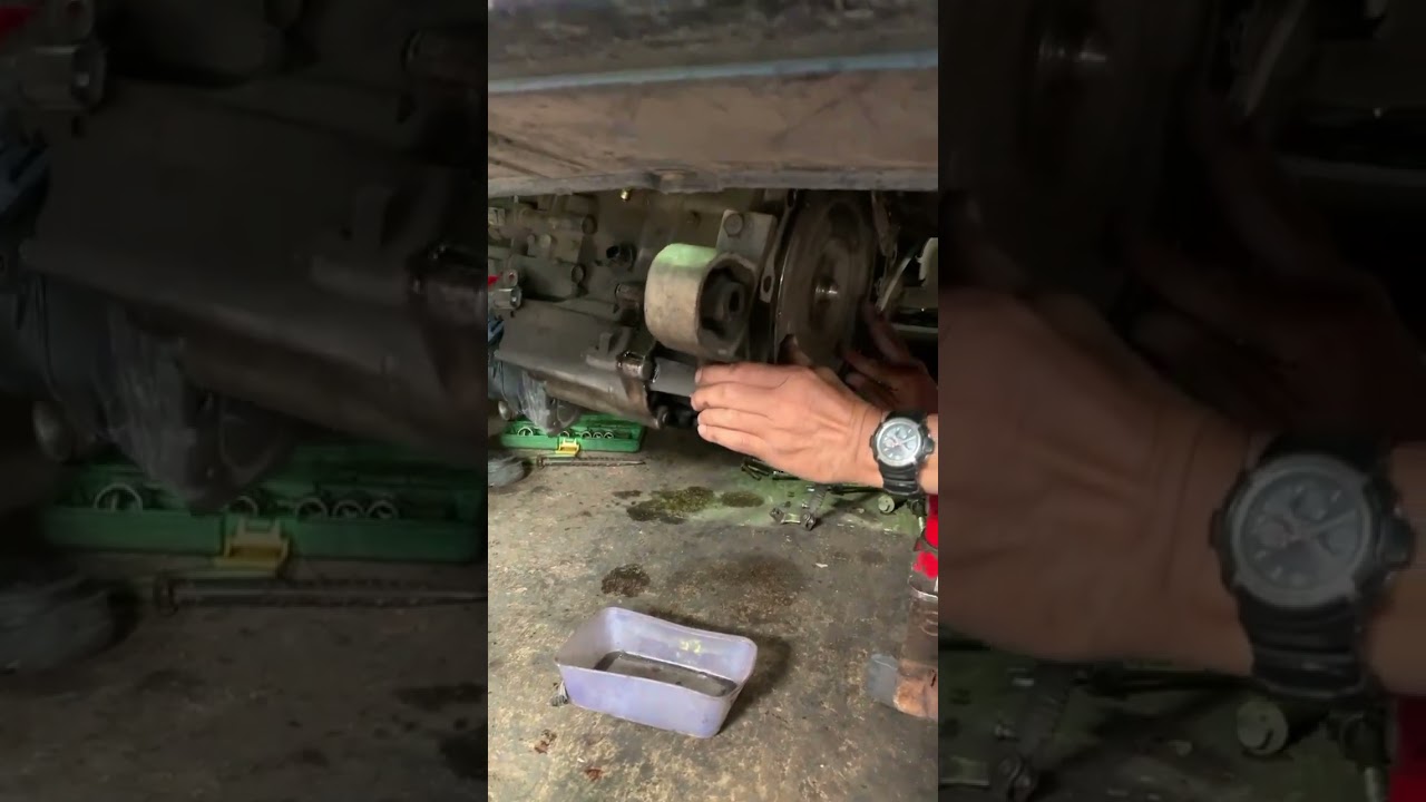 Overhaul Matic Honda Stream #shorts #short #bengkelmobilmatic #bengkelmatic