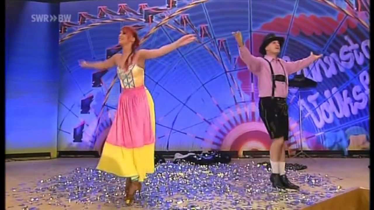 Sos & Victoria Petrosyan Amazing Magic illusion Show Ilusión de cambio de ropa