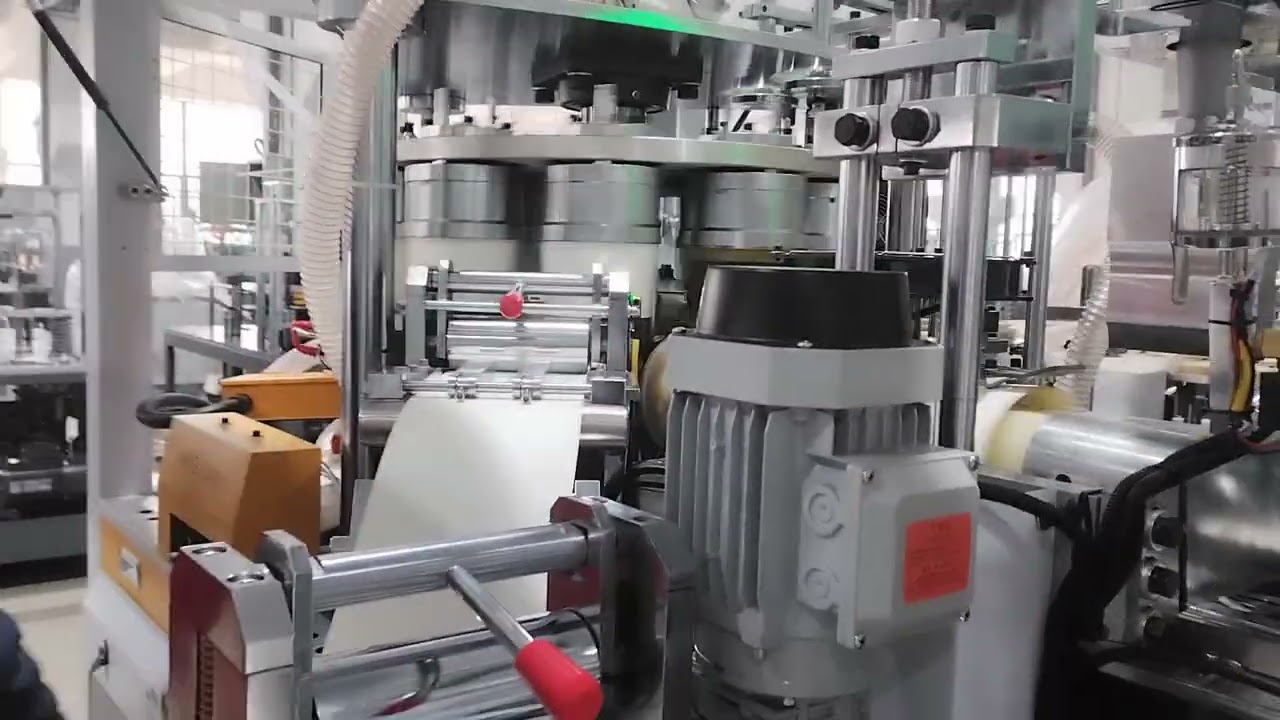 customized 750ml paper bowl machine has been produced,test video for Kenyan clients