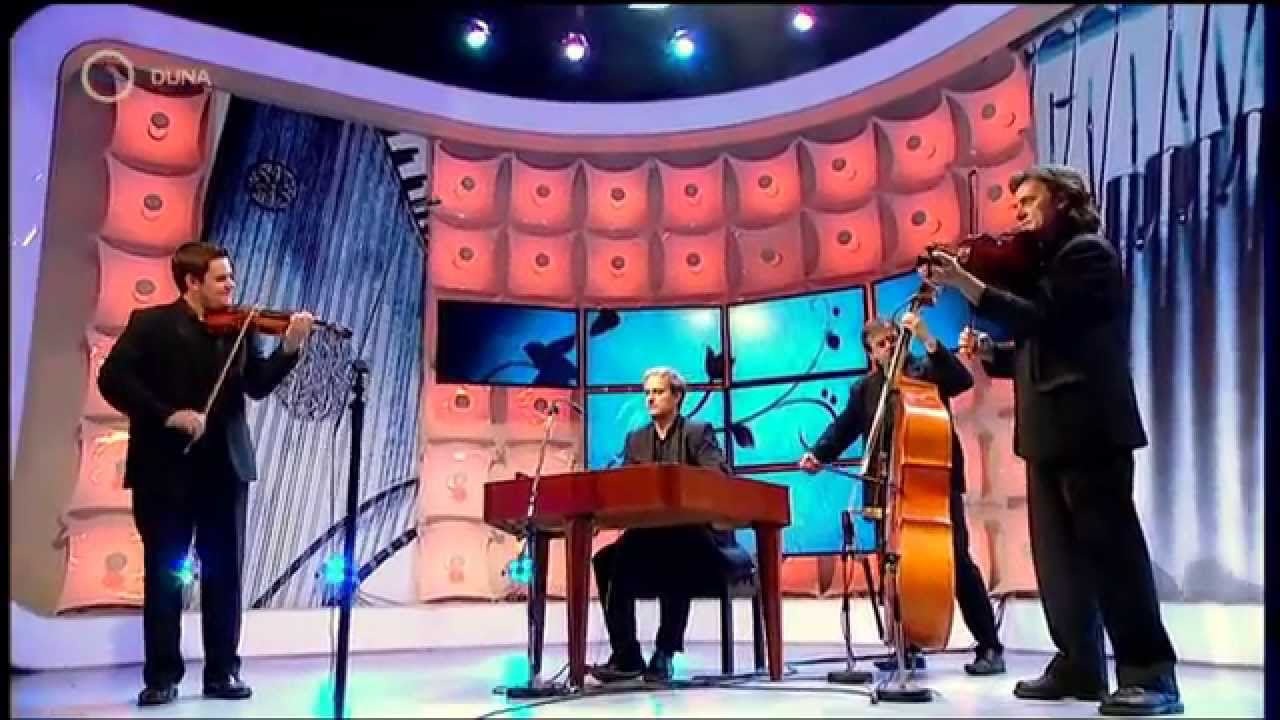 Dobroda zenekar - Korcsos, cs&aacute;rd&aacute;s &eacute;s cig&aacute;nycs&aacute;rd&aacute;s Mezők&ouml;lp&eacute;nyből