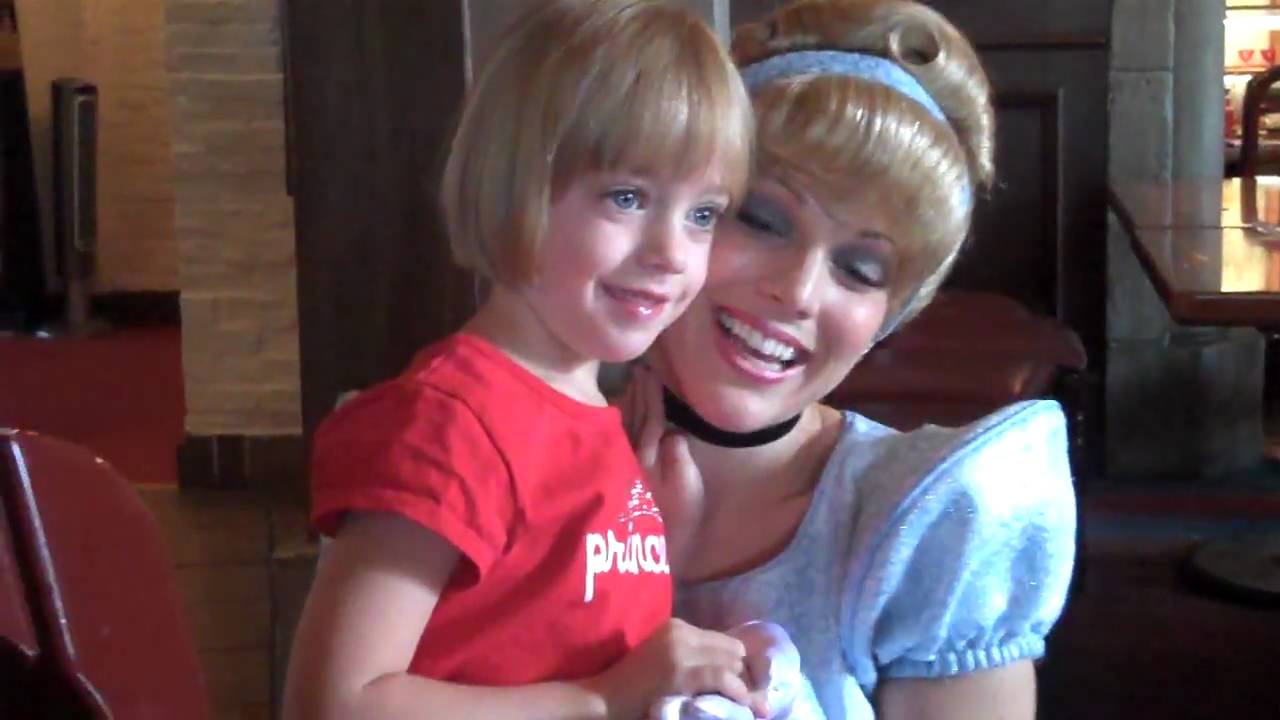 Lily and Cinderella meet for the 1st time