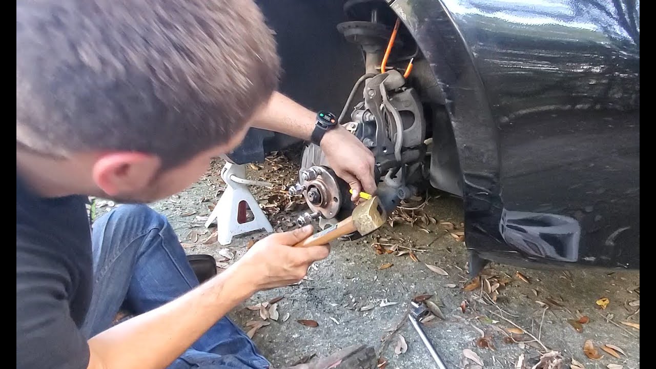 13 Kia Rio Stud Replacement