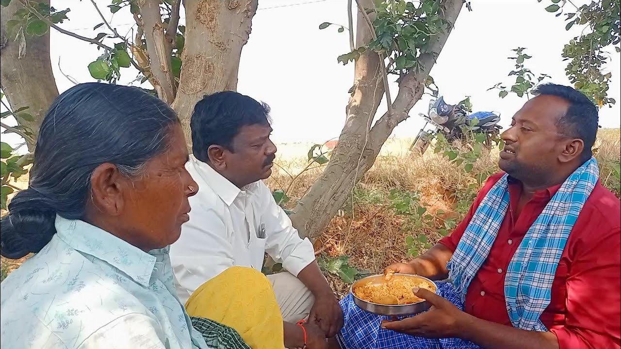 ఎర్ర మిరపకాయల చేనులో... మేస్త్రి #comedyspoof #villagecomedy #comedy